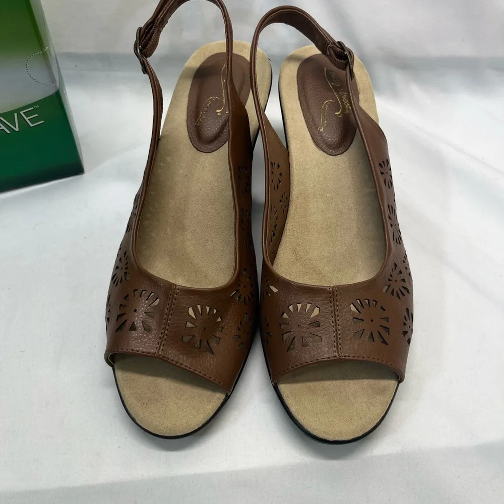Easy Street Slingback Sandals Die Cut Leather Uppers 9 Kaley Tan‎ Brown New